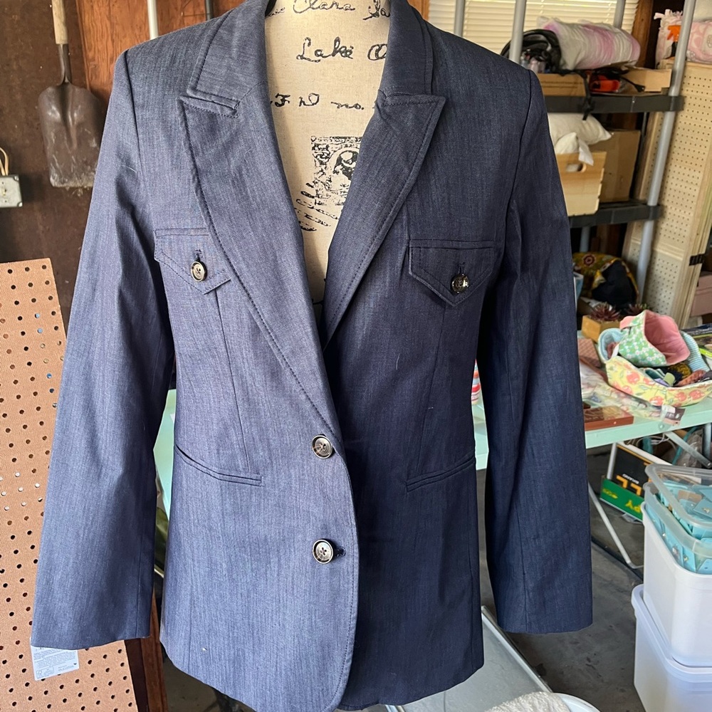 NEW Banana Republic Medium Blue Heavy Chambray Blazer